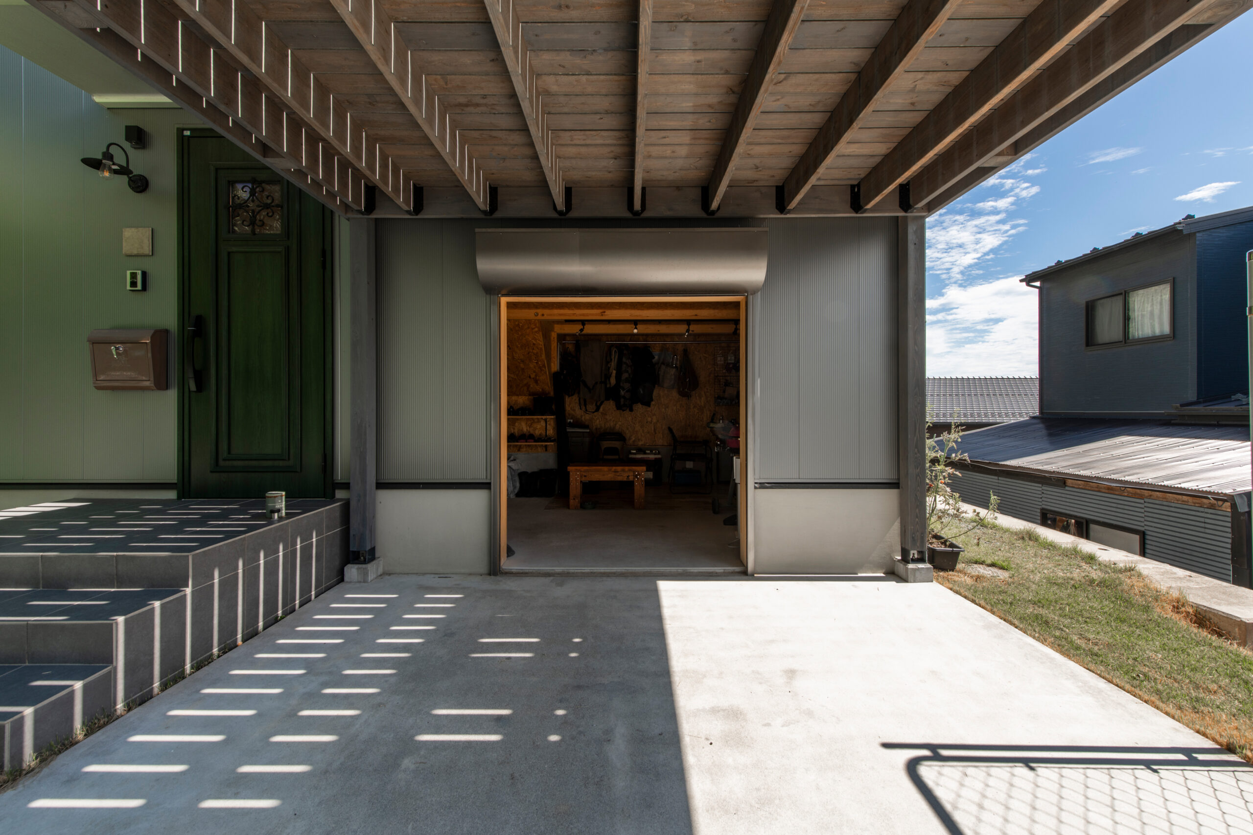 「土間派×スキップ派」ふたりのコダワリと愛犬「ビス...