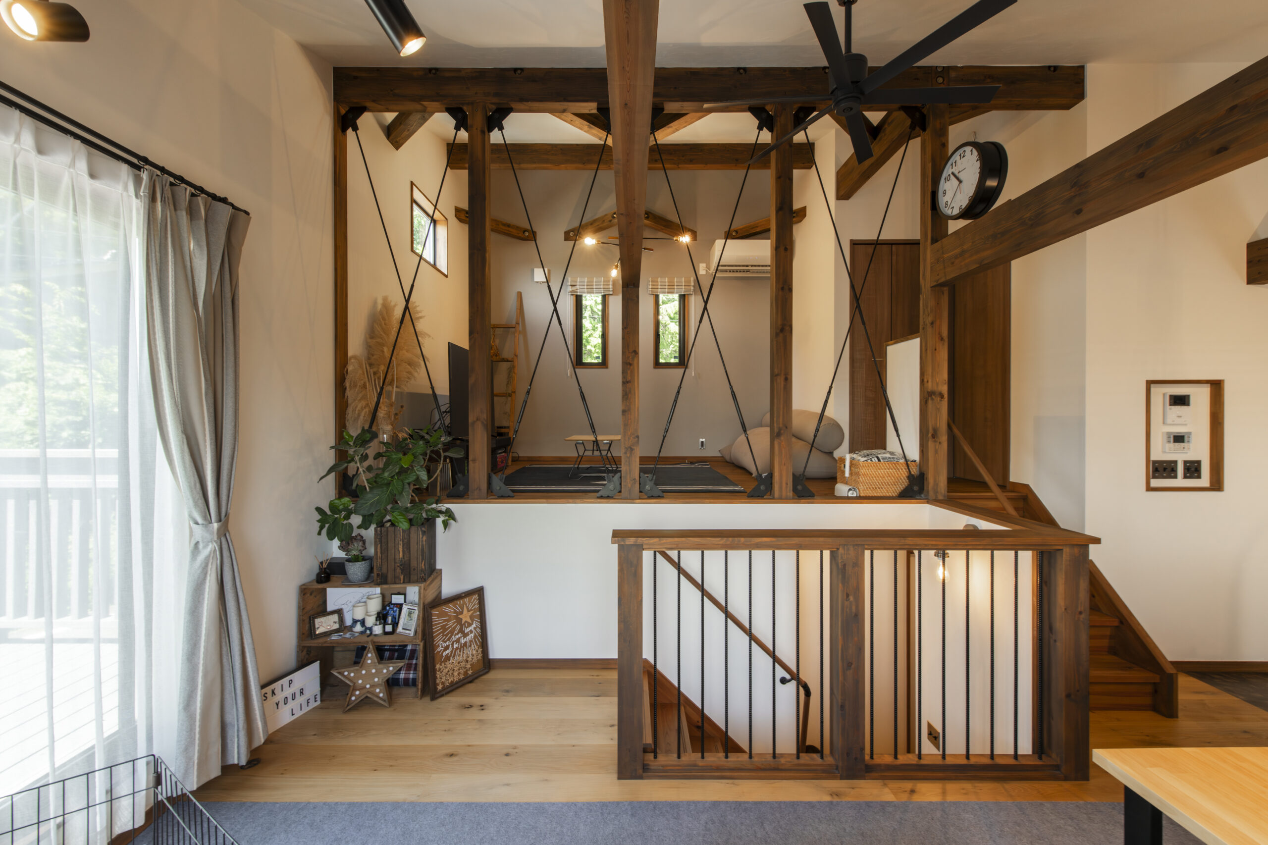 「土間派×スキップ派」ふたりのコダワリと愛犬「ビス...